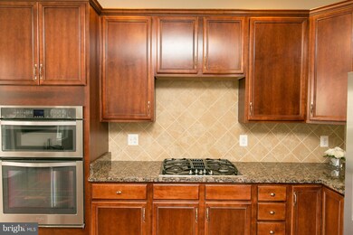 43274 Mitcham Square, Ashburn, VA 20148 - photo 7