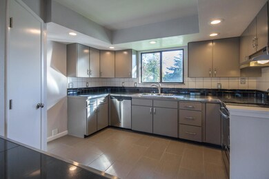 kitchen2