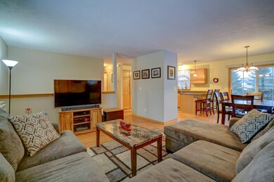 112 Gunther Dr, Evansville, WI 53536 - photo 2