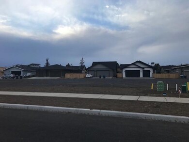 Lot 245 NW 13th St, Redmond, OR 97756 - photo 3