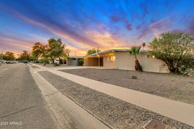 3628 W Lawrence Ln, Phoenix, AZ 85051 - photo 3