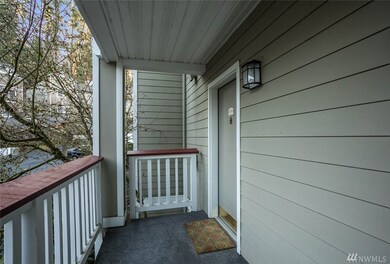 18505 SE Newport Way unit B206, Issaquah, WA 98027 - photo 3