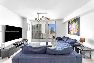 Aria on the Bay unit 4311, Miami, FL 33132 - photo 2