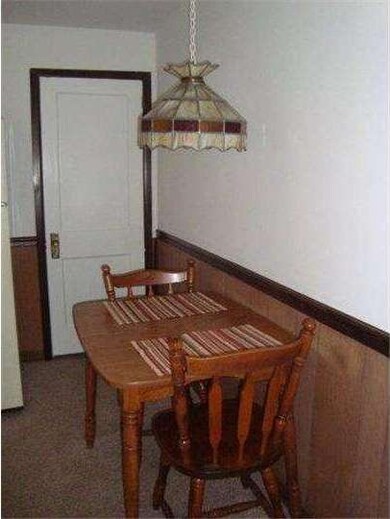 393 S Carol Blvd, Upper Darby, PA 19082 - photo 7