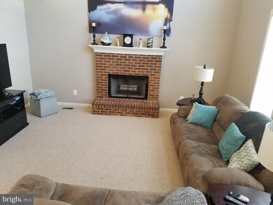 42744 Center St, Chantilly, VA 20152 - photo 6