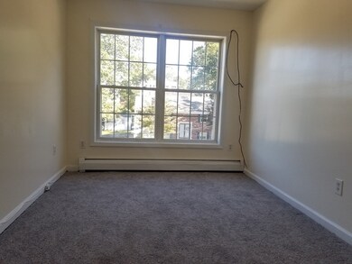 14 Maranda St unit B, Worcester, MA 01604 - photo 6