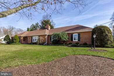 212 Hickory Ln, Moorestown, NJ 08057 - photo 3