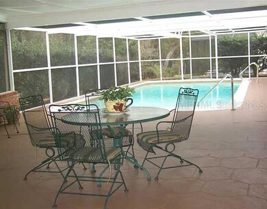 Swimming Pool/Hot Tub/Sauna