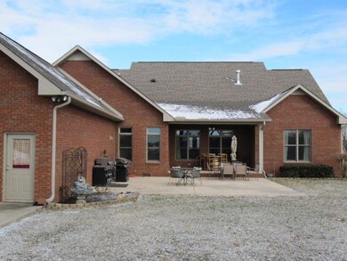 125 Kings Ridge Dr, McMinnville, TN 37110 - photo 3