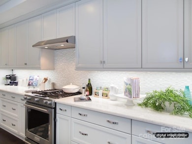 2008 Thatcher Way, Fort Mill, SC 29715 - photo 4