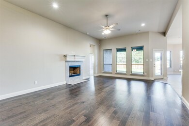 728 Hackamore St, White Settlement, TX 76108 - photo 3