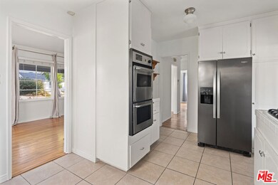 4925 Stern Ave, Sherman Oaks, CA 91423 - photo 7