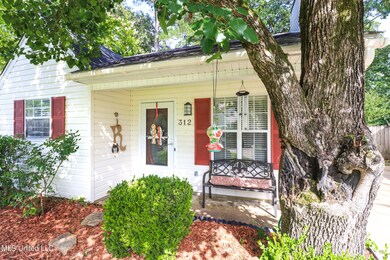 312 n grove cir 3