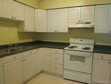 1031 Churchill Downs Ct unit D, Charlotte, NC 28211 - photo 4