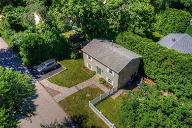 32 Saybrook Ave, Narragansett, RI 02882 - photo 6