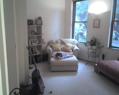 2652 N Wayne Ave unit 1F, Chicago, IL 60614 - photo 3