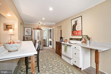 202 N Oak St, Falls Church, VA 22046 - photo 6