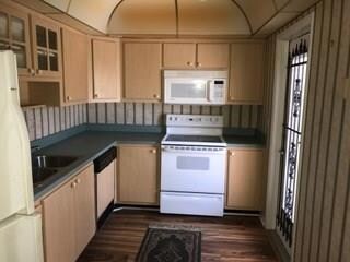 1950 NE Indian River Dr unit 304, Jensen Beach, FL 34957 - photo 3