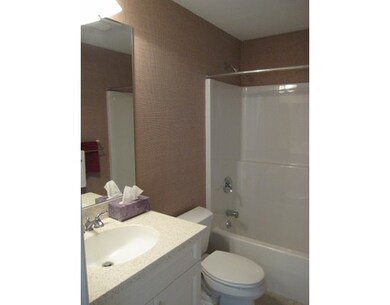 4 Martin Cir unit 4, Plymouth, MA 02360 - photo 5