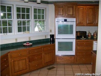 8413 Pennsylvania Run Rd, Louisville, KY 40228 - photo 5