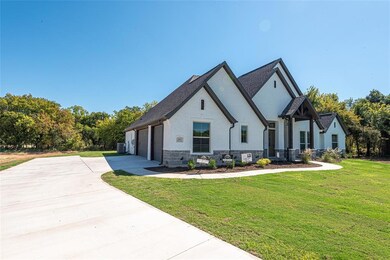 357 Wayward Spur, Springtown, TX 76082 - photo 4