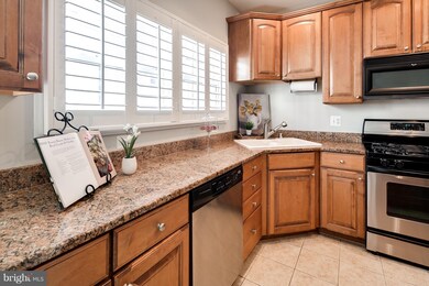 10211 Pembroke Green Place unit 83, Columbia, MD 21044 - photo 5