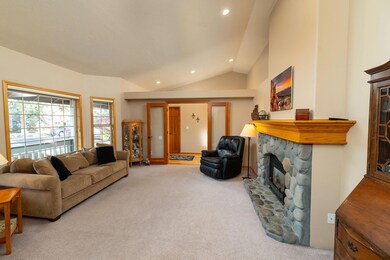 61415 Steen Mountain_0001 copy