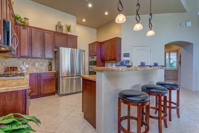 Large Kitchen with Island