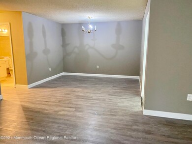 216 Sapphire Ln unit 577, Franklin Park, NJ 08823 - photo 7