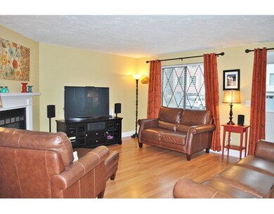 29 Vanden Rd, Merrimack, NH 03054 - photo 3