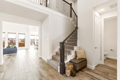 Beautiful entry way!