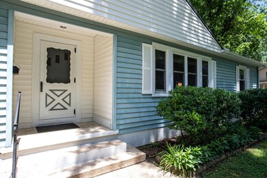 1004 Evins St, Manchester, TN 37355 - photo 4