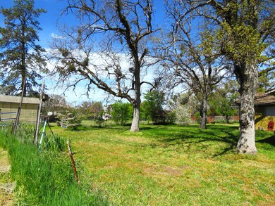 5758 Gebhard Rd, Central Point, OR 97502 - photo 7