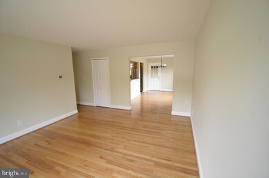 407 Montemar Ave, Catonsville, MD 21228 - photo 7