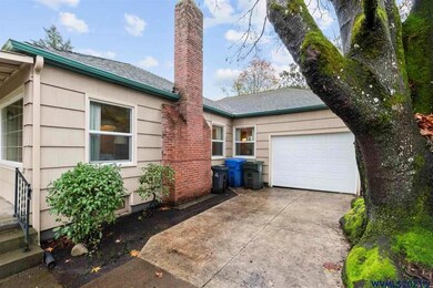 1030 16th St NE, Salem, OR 97301 - photo 5