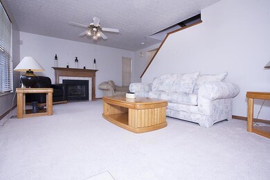 1. Living Room -2801