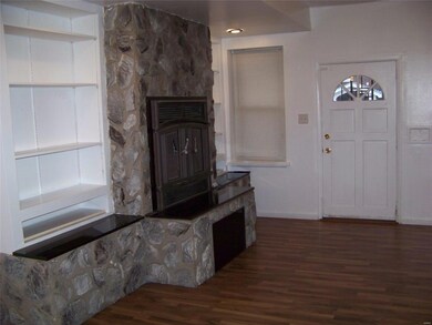 4616 Lee Ave, Saint Louis, MO 63115 - photo 2