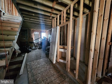 1630 E 25th St, Baltimore, MD 21213 - photo 4