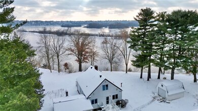 1906 Welsh Dr, Eau Claire, WI 54703 - photo 4