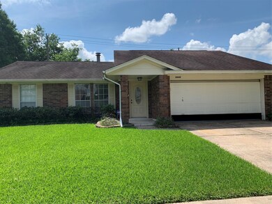 9446 Carmalee St, Houston, TX 77075 - photo 2