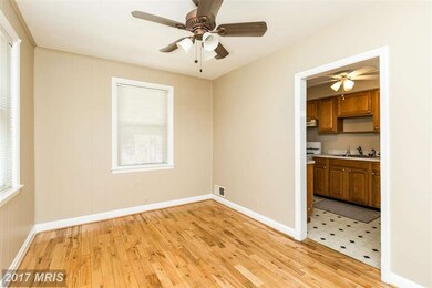 8620 Oak Rd, Parkville, MD 21234 - photo 7