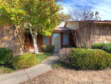 3101 S Poplar Ave, Broken Arrow, OK 74012 - photo 2