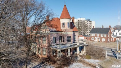 702 20th St, Rock Island, IL 61201 - photo 2