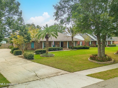 209 E 3rd St, Long Beach, MS 39560 - photo 3