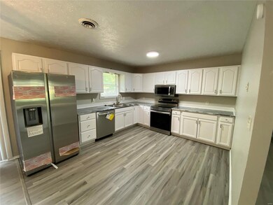 14423 Tailor Rd, Saint Robert, MO 65584 - photo 7