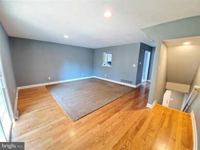 5139 W Woodmill Dr, Wilmington, DE 19808 - photo 3