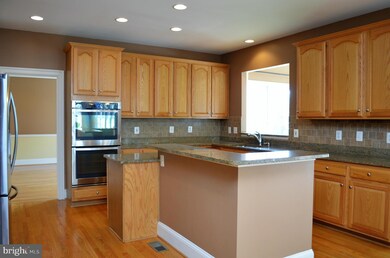 42478 Belmont Glen Place, Ashburn, VA 20148 - photo 6