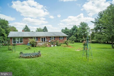 34640 Williams Gap Rd, Round Hill, VA 20141 - photo 2