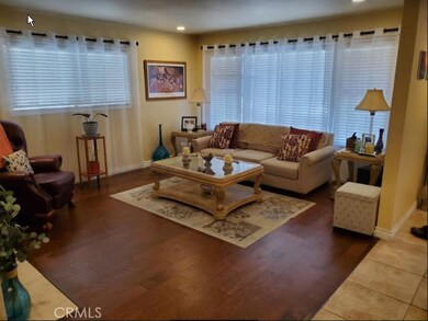 Living Room Nice and Bright