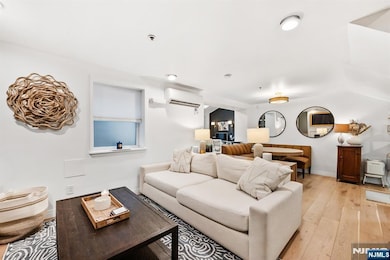 217 Bloomfield St unit 102, Hoboken, NJ 07030 - photo 4